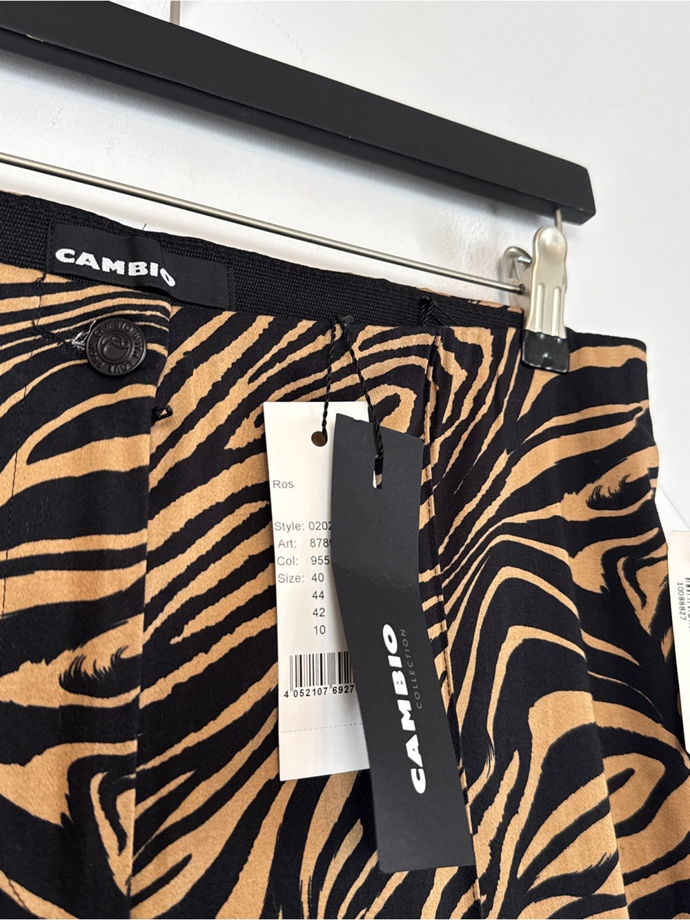 NWT - CAMBIO (BLU'S BOUTIQUE) Ros Zebra print pant in Cinnamon and Black. SZ 10 - Picture 7 of 8